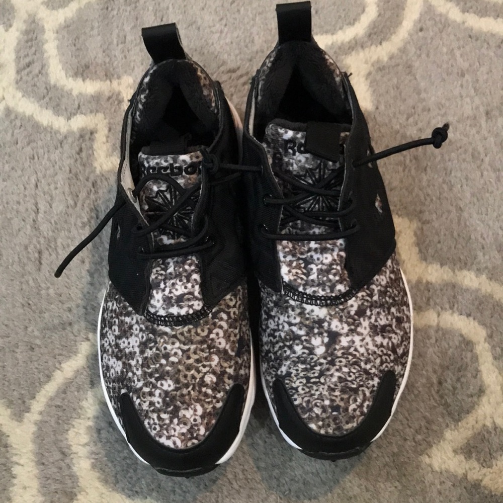 New- Reebok 3D Ultralite Size 5